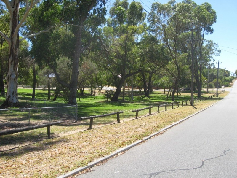 47 Atkinson Road, Medina WA 6167