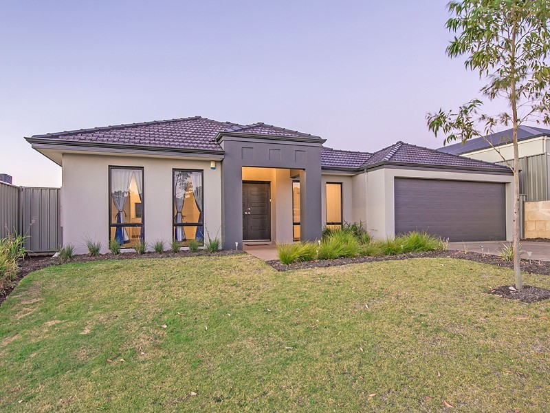 12 Hurn Rise, Wellard WA 6170