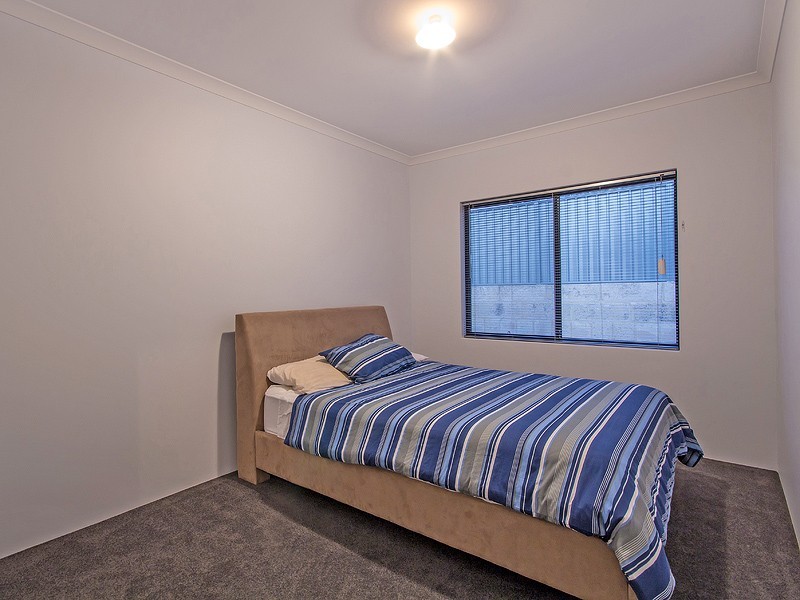 12 Hurn Rise, Wellard WA 6170