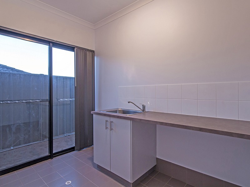 12 Hurn Rise, Wellard WA 6170
