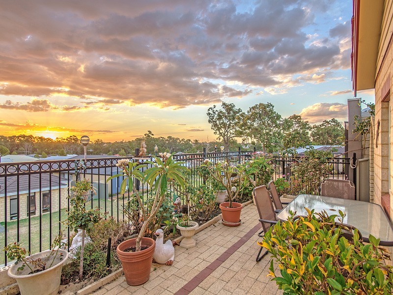 11 Petersfield Lane, Wellard WA 6170