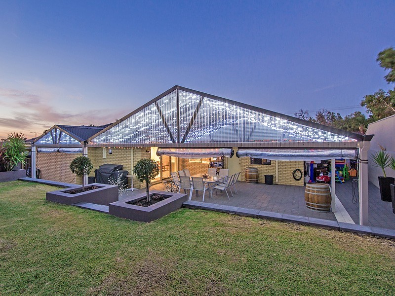 14 Corrigin Heights, Parmelia WA 6167