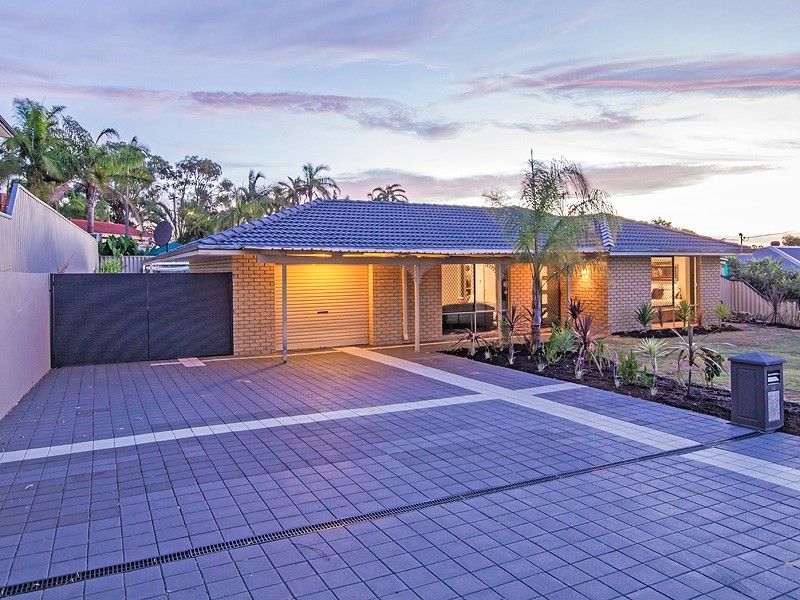 14 Corrigin Heights, Parmelia WA 6167