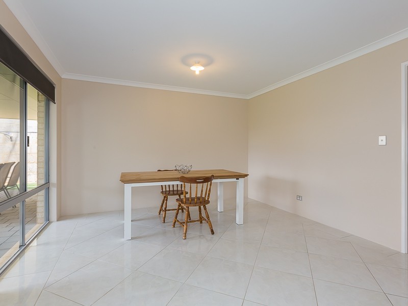 205 Lambeth Circle, Wellard WA 6170