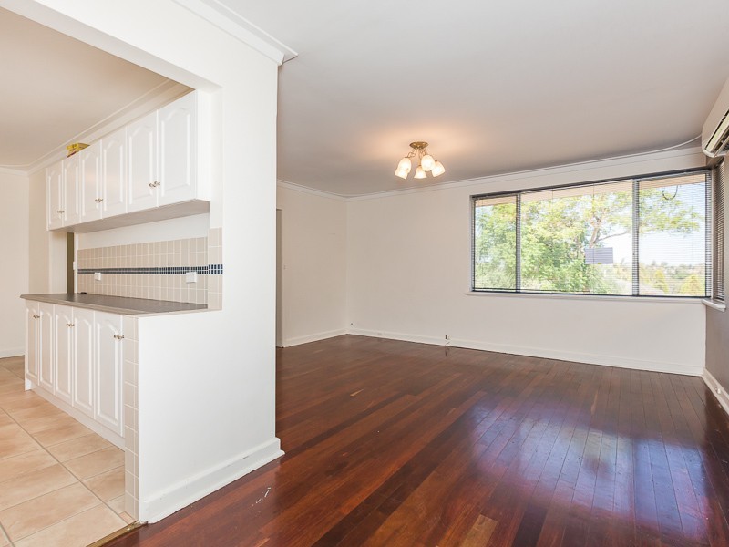 29 Barron Way, Orelia WA 6167