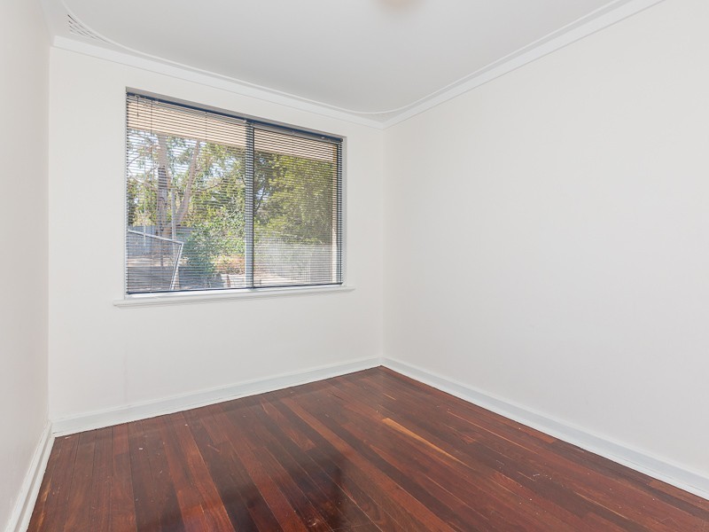 29 Barron Way, Orelia WA 6167