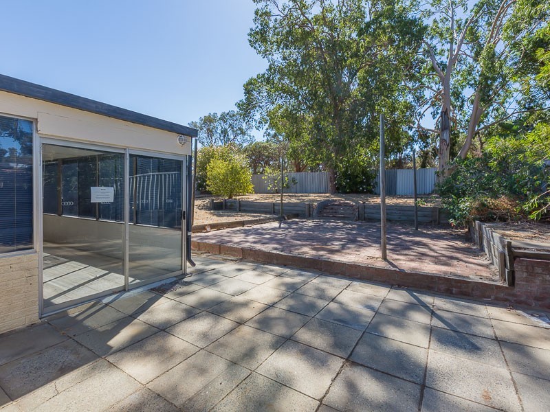 29 Barron Way, Orelia WA 6167
