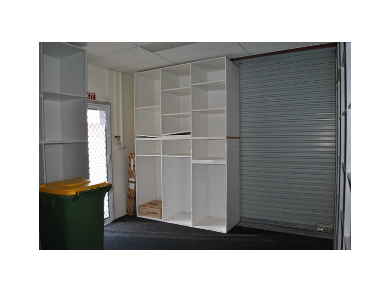 Unit 1 / 3 Robinson Place, Rockingham WA 6168