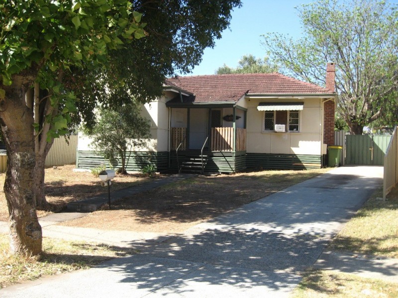 57 Beacham Crescent, Medina WA 6167