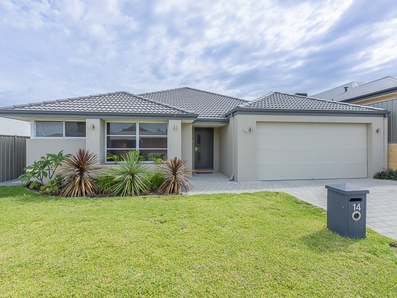 14 Shaftesbury Way, Wellard WA 6170