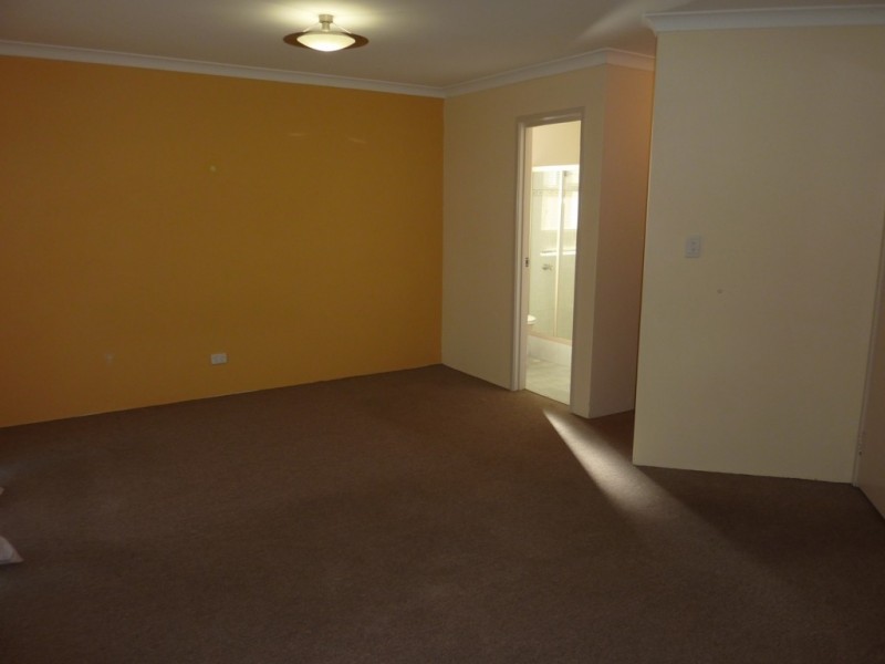 6 Ostling Avenue, Bertram WA 6167