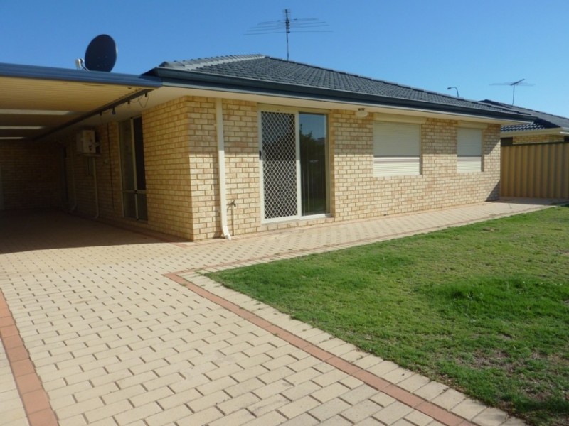6 Ostling Avenue, Bertram WA 6167