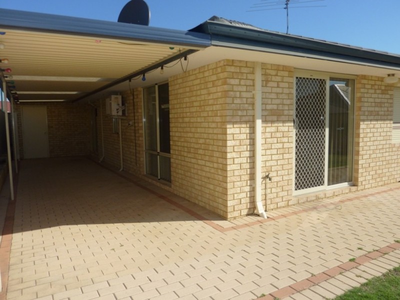 6 Ostling Avenue, Bertram WA 6167