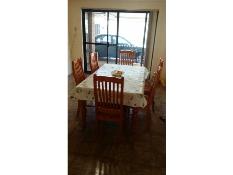 4 McKanna Gardens, Parmelia WA 6167