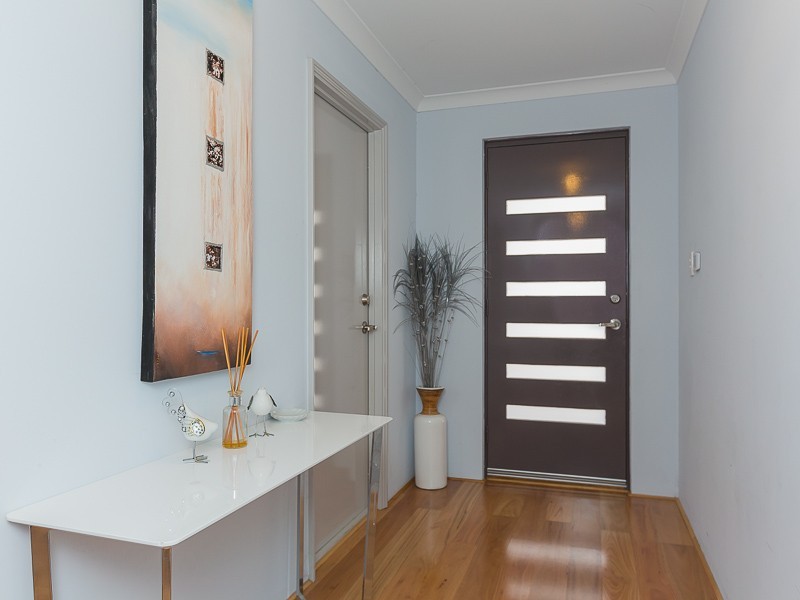 8 Upwey Street, Wellard WA 6170