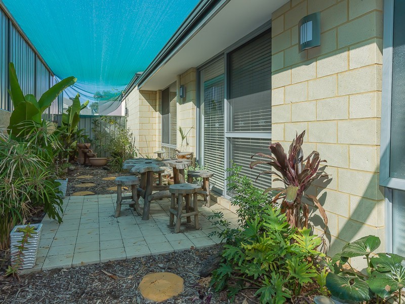 8 Upwey Street, Wellard WA 6170