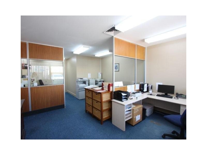 Unit 18, 40-46 Meares Avenue, Kwinana Town Centre WA 6167