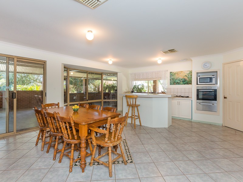 37 Woodland Place, Casuarina WA 6167