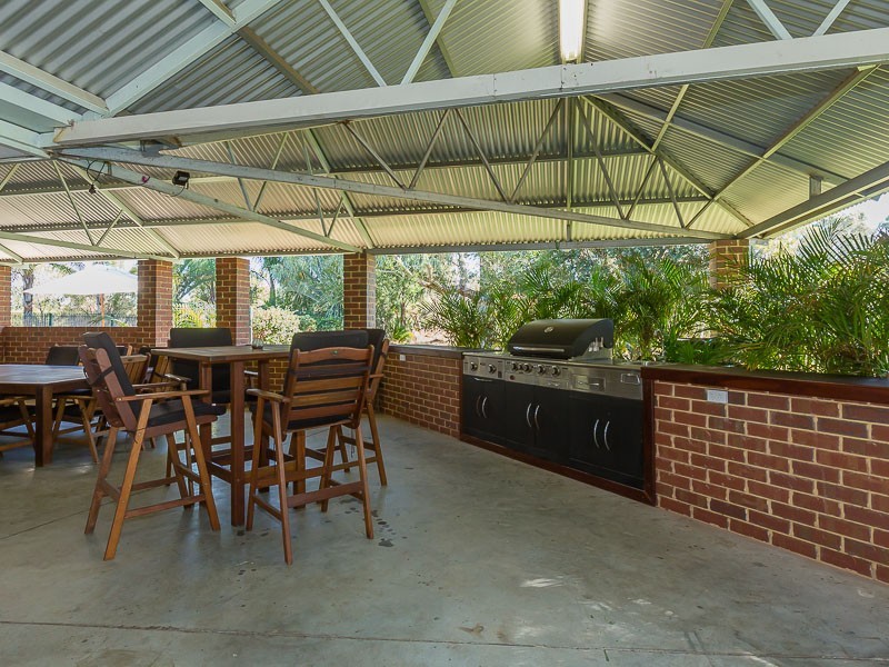 37 Woodland Place, Casuarina WA 6167