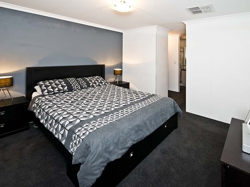 20 Ludlow Way, Bertram WA 6167