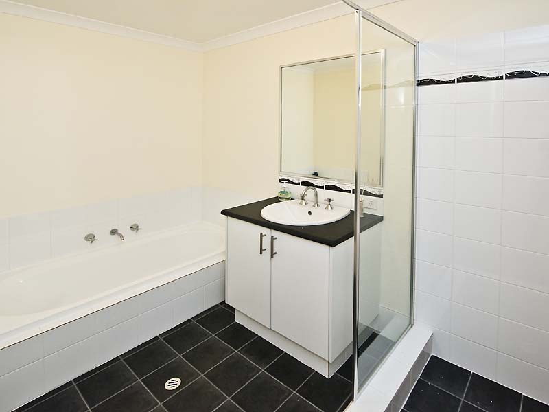 20 Ludlow Way, Bertram WA 6167