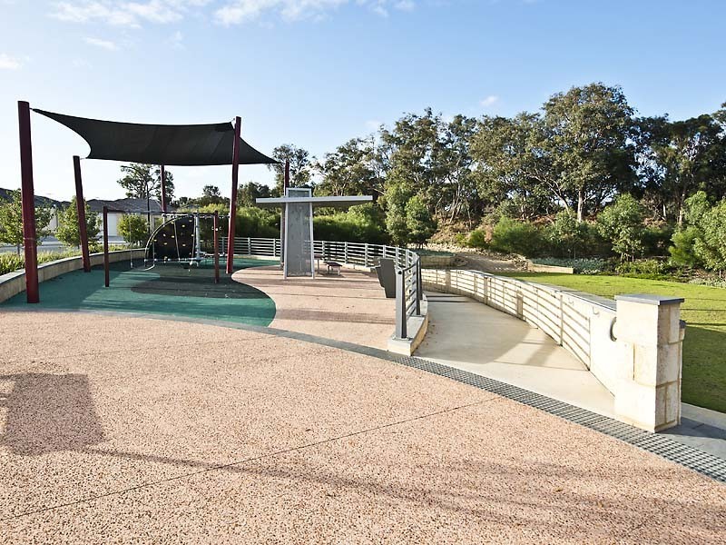 20 Ludlow Way, Bertram WA 6167