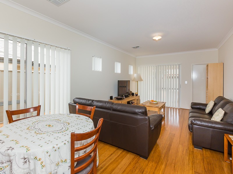 3 Finchley Way, Wellard WA 6170