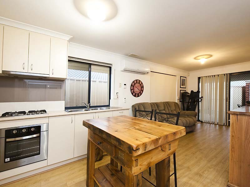 10 Ludlow Way, Bertram WA 6167