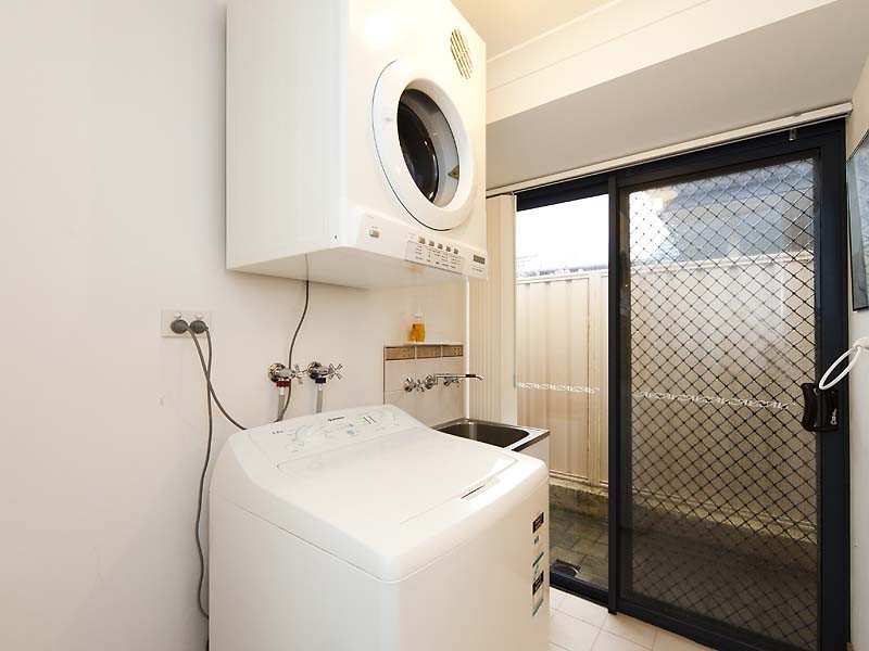 10 Ludlow Way, Bertram WA 6167