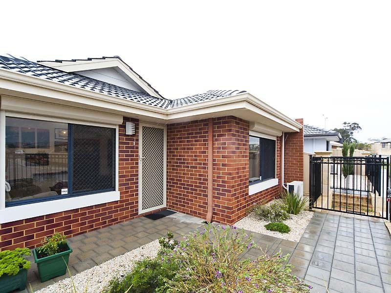 10 Ludlow Way, Bertram WA 6167