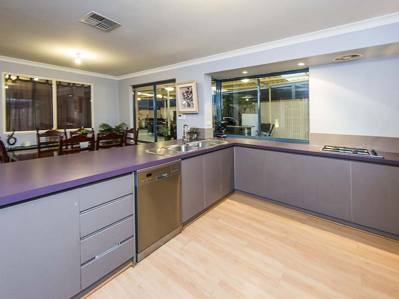 3 Westmoreland Circle, Bertram WA 6167