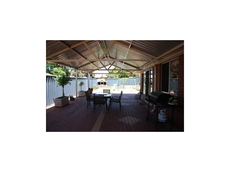 11 Pavonia Heights, South Lake WA 6164