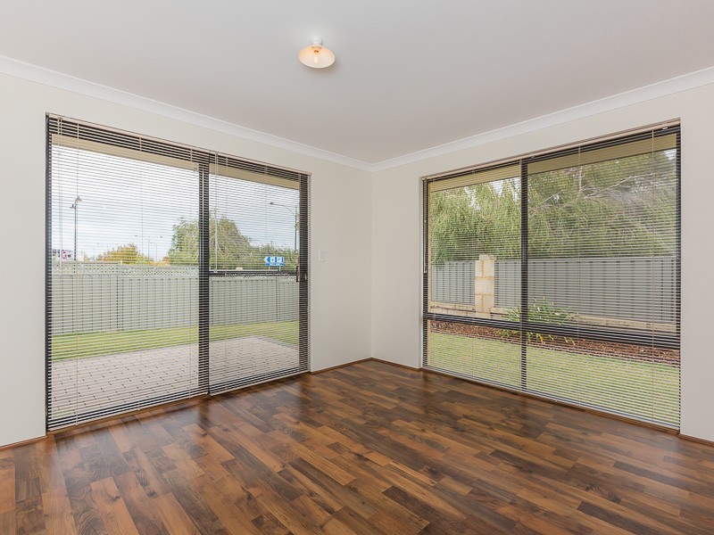 2 Oatlands Vista, Wellard WA 6170