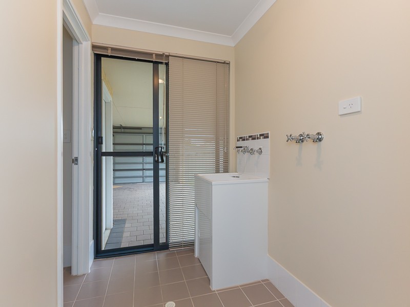 2 Oatlands Vista, Wellard WA 6170