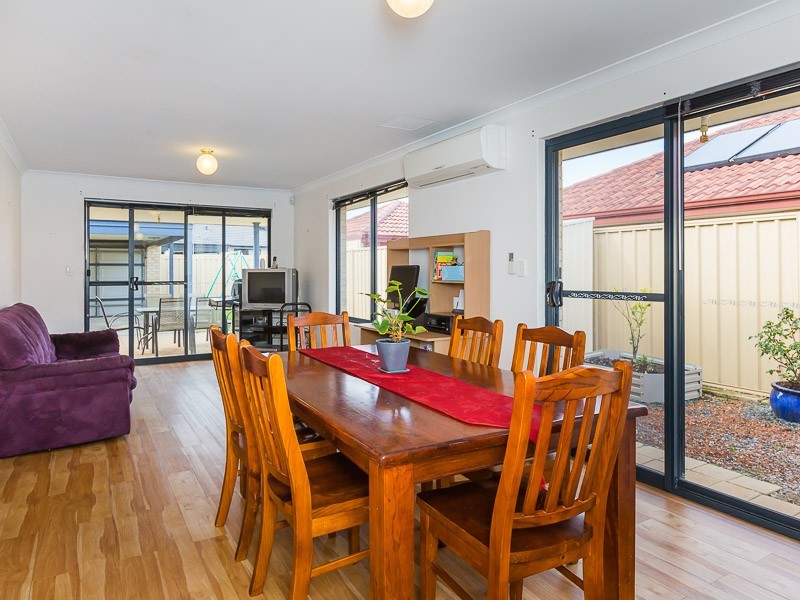 8 Cheltenham Loop, Bertram WA 6167