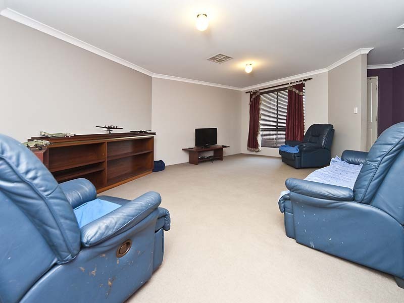 44 Parkfield Boulevard, Bertram WA 6167