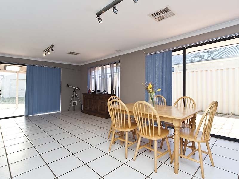 44 Parkfield Boulevard, Bertram WA 6167