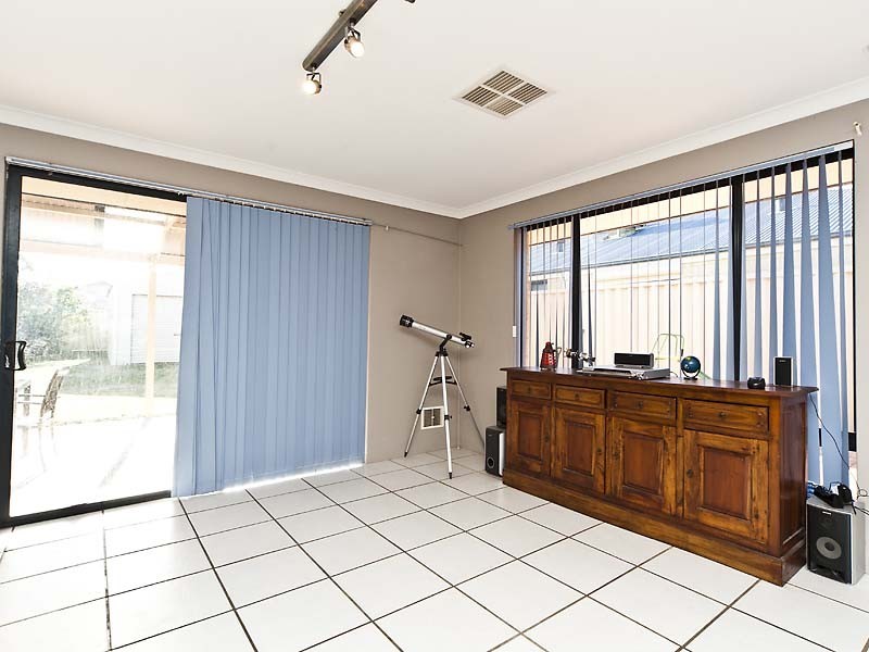 44 Parkfield Boulevard, Bertram WA 6167