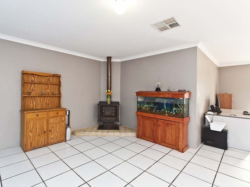 44 Parkfield Boulevard, Bertram WA 6167