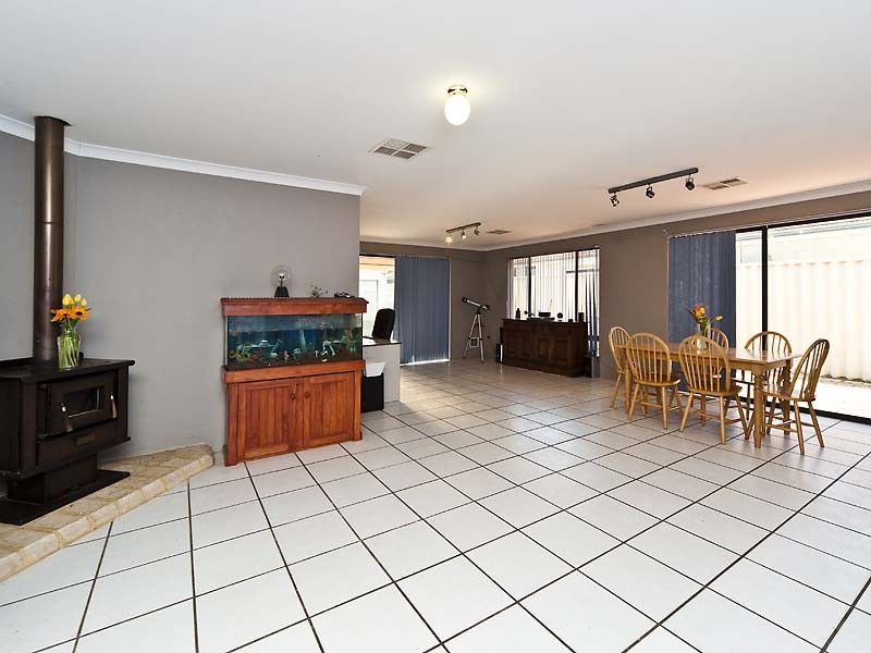 44 Parkfield Boulevard, Bertram WA 6167