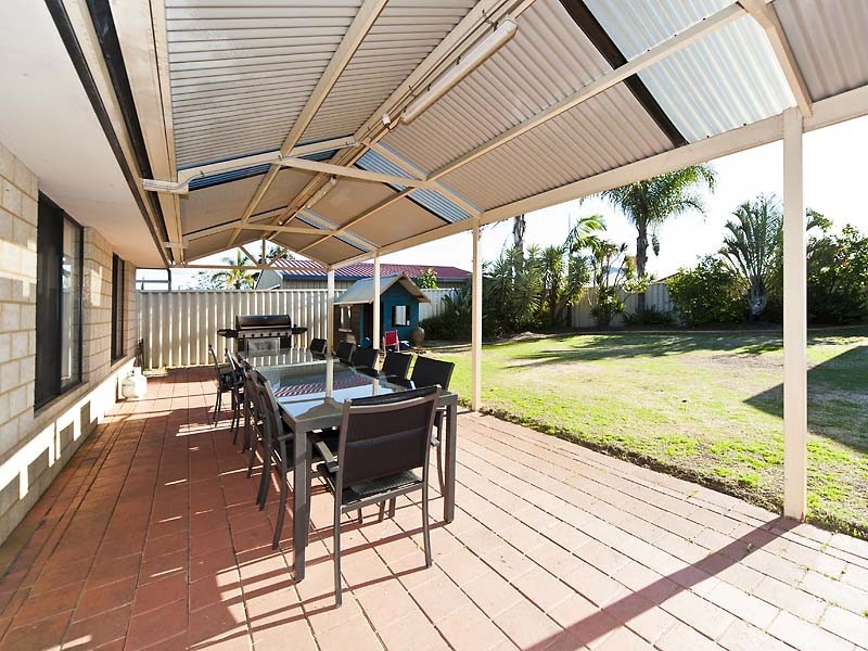 44 Parkfield Boulevard, Bertram WA 6167