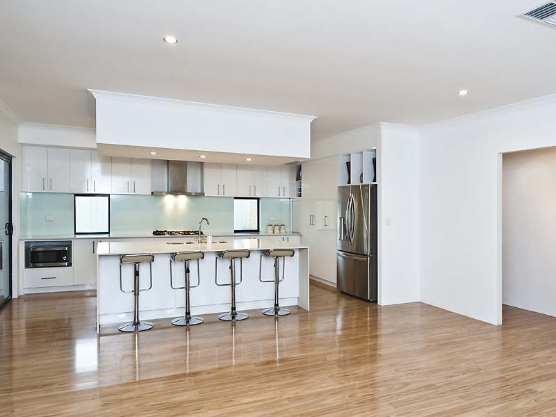 1 Everglades Link, Bertram WA 6167