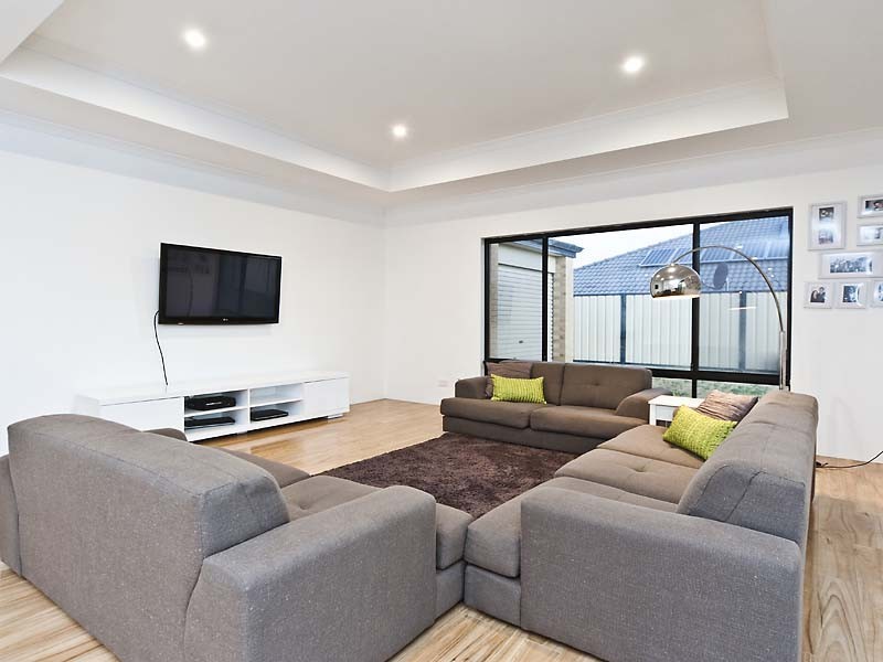 1 Everglades Link, Bertram WA 6167