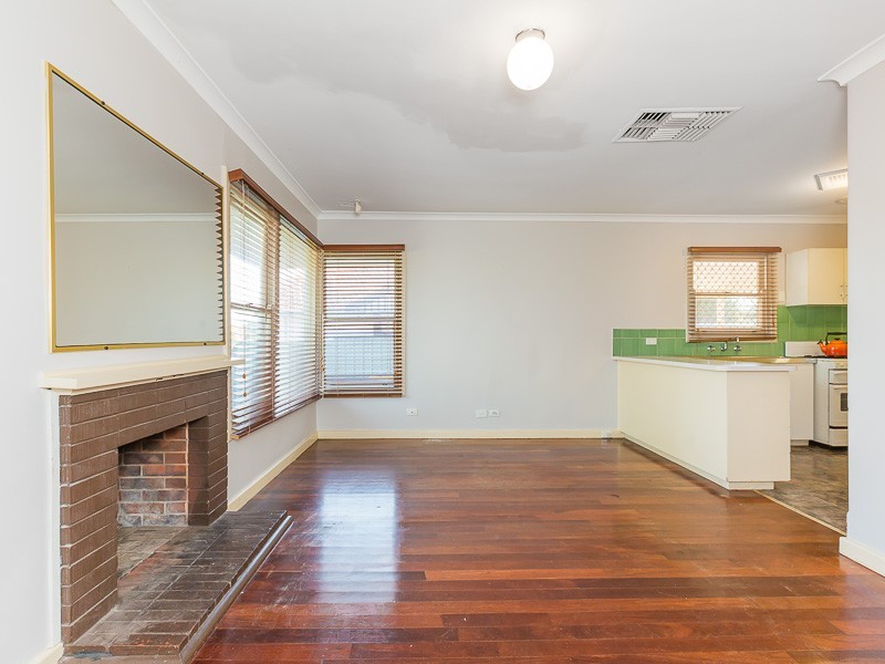 21 Gawler Way, Calista WA 6167