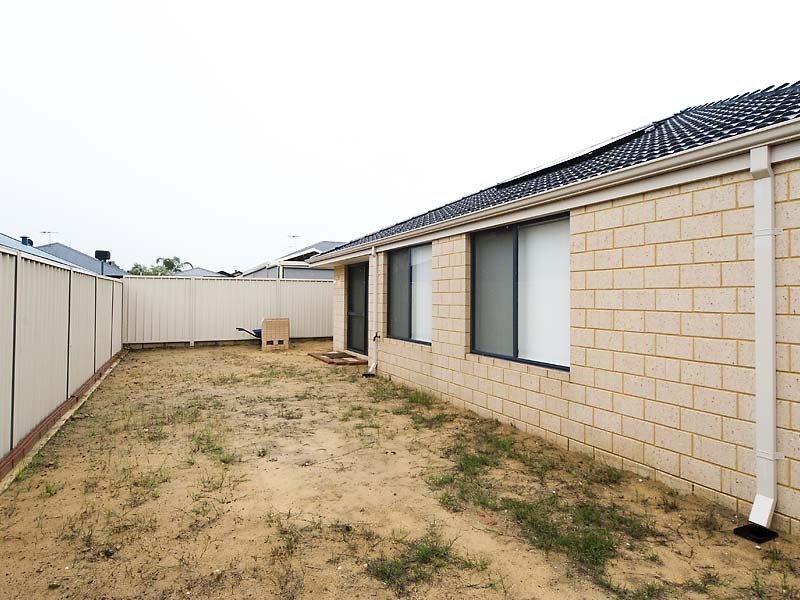 1 Dilabert Way, Bertram WA 6167
