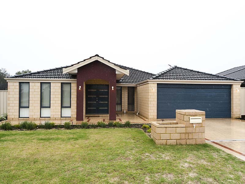 1 Dilabert Way, Bertram WA 6167