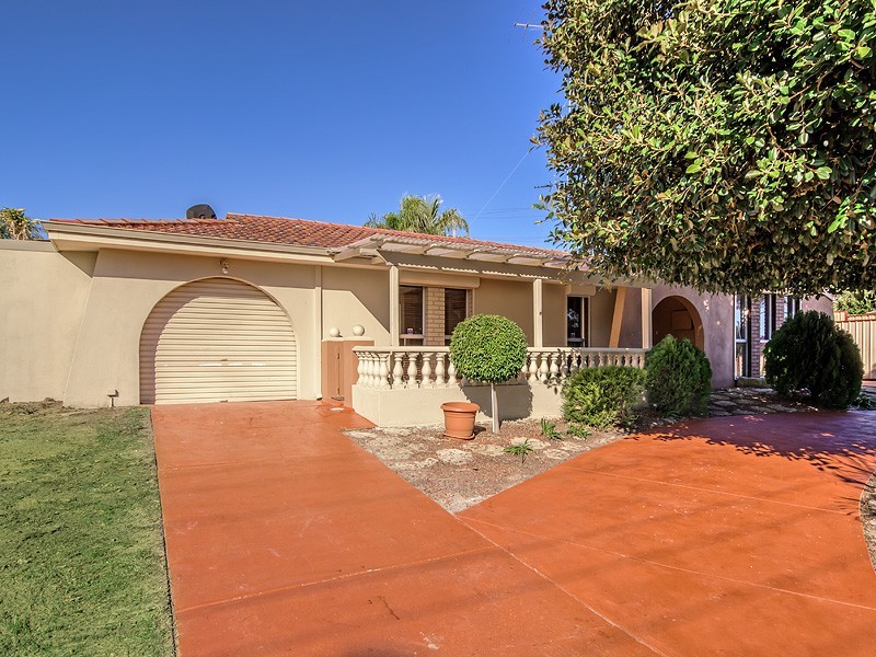 38 Preston Road, Parmelia WA 6167