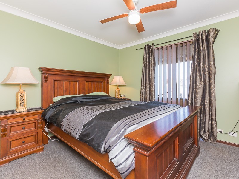 43 Chisham Avenue, Parmelia WA 6167