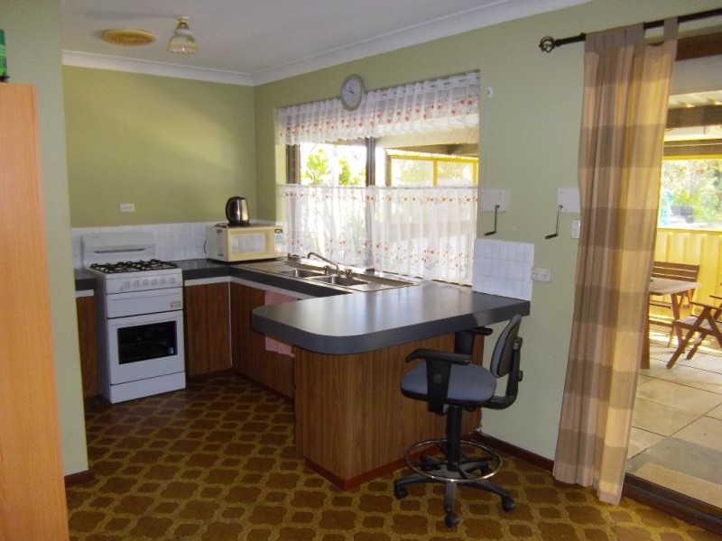 43 Chisham Avenue, Parmelia WA 6167