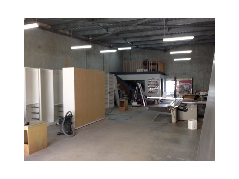 Unit 4, 16 Edison Circuit, East Rockingham WA 6168